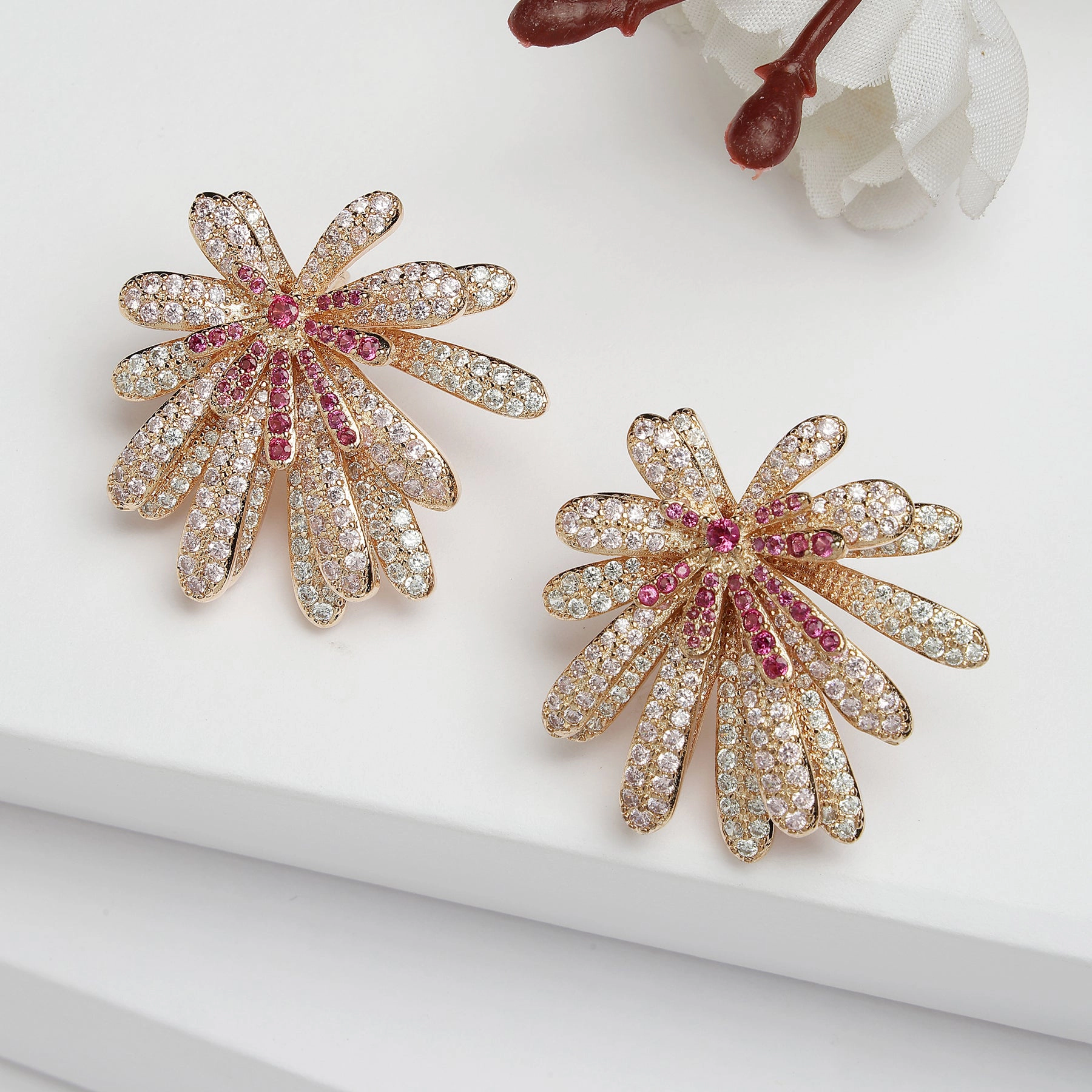 AGP PARIS Womens Diva Collection Daisy Zirconia Stud Earrings