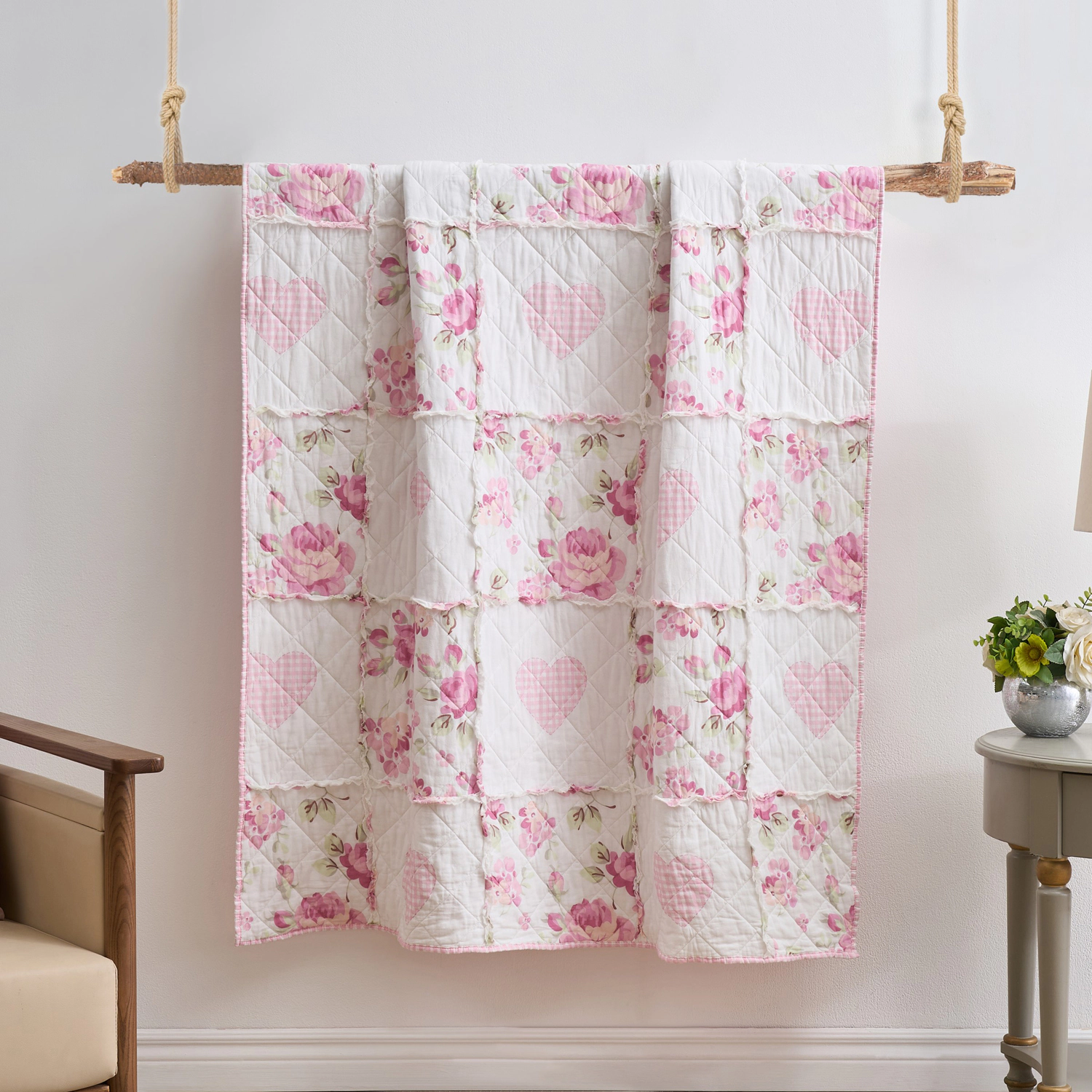 Greenland Home Fashions 100% Cotton Face 100% Microfiber Back Veronica's Hearts Accessory Throw Pink