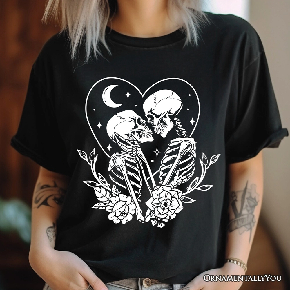 OrnamentallyYou Unisex The Lovers Skeletons Spooky Gothic Valentine T-Shirt