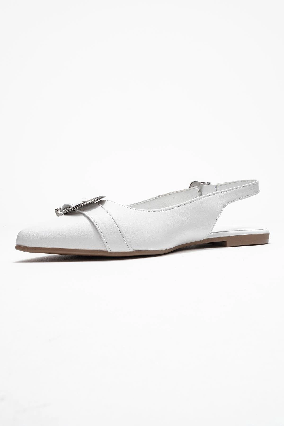 Forever & Always Womens Cordelia Leather Pointed Toe Buckle Sandals