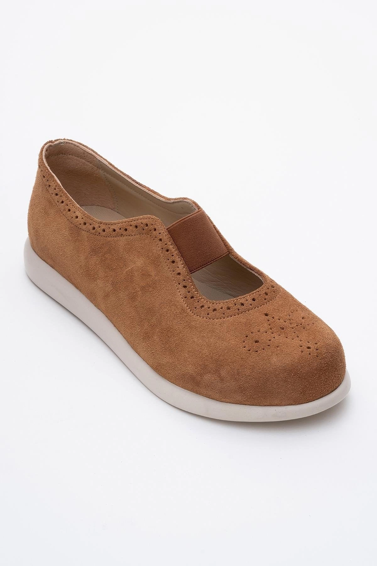 Forever & Always Womens CHELLE Elastic Leather Flat