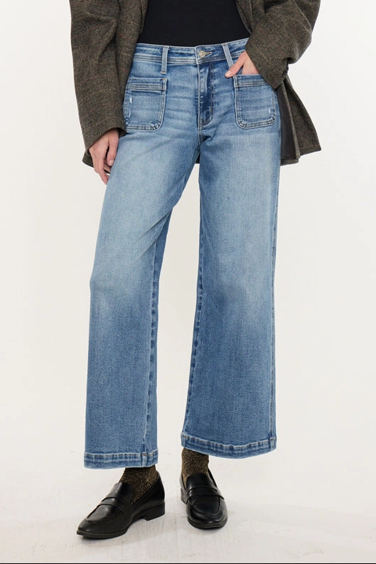 KanCan Women's Essentials Mid Rise Ankle Wide Jeans Amma