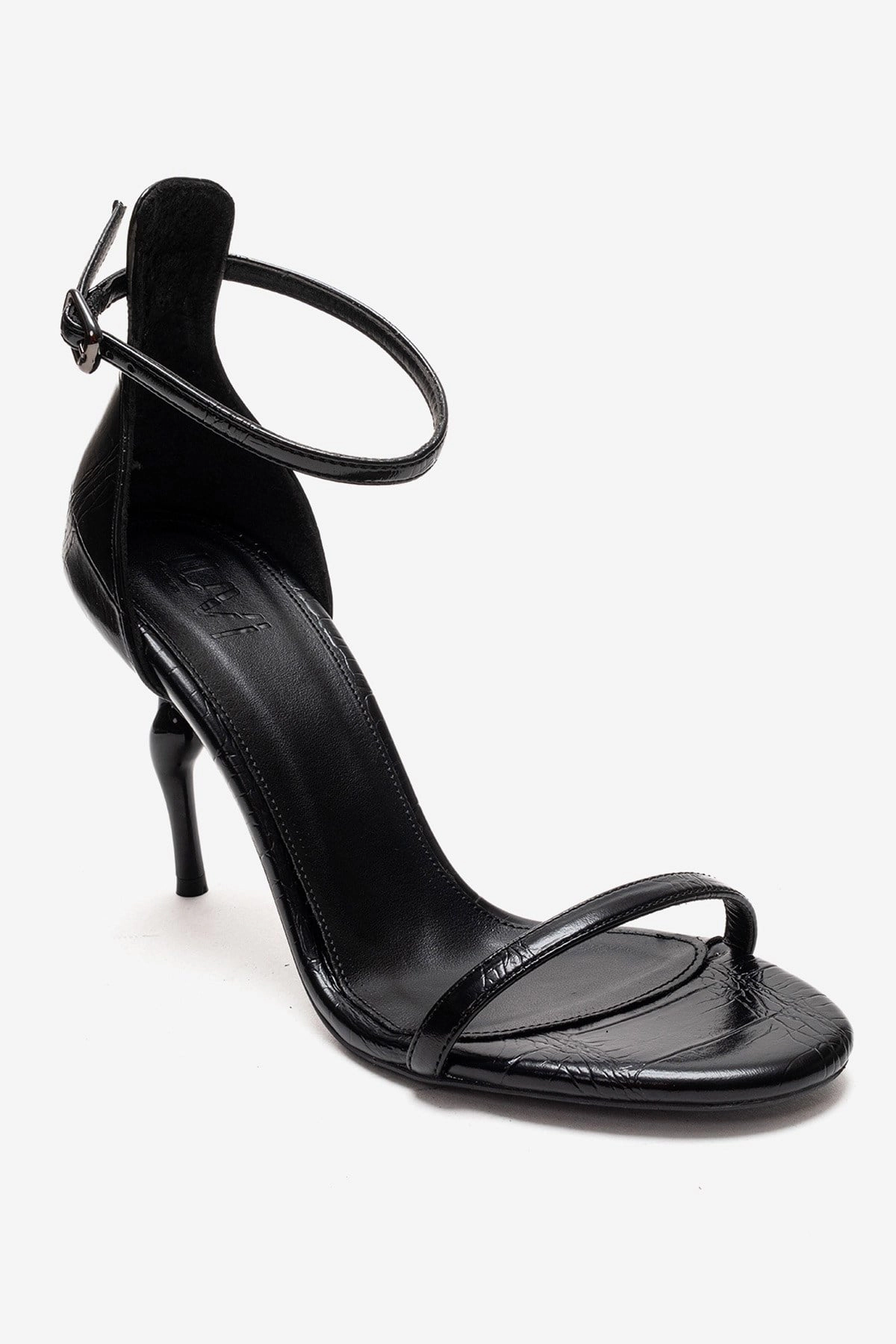 Prologue Shoes Womens Yelena Ankle Strap Stiletto Pump