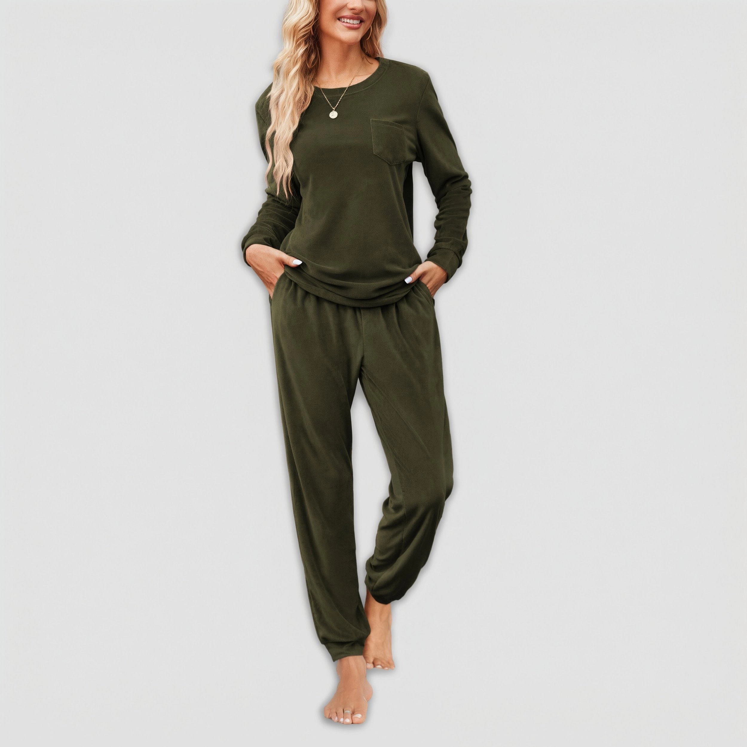 Ekouaer Womens Pajamas Sets Long Sleeve Sleepwear Two Piece Velvet Lounge with Pockets