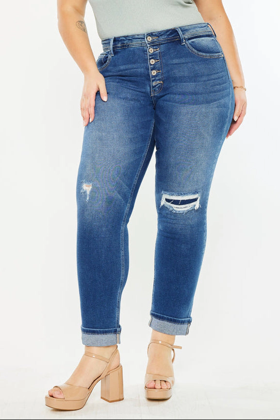 KanCan Women's Plus Mid Rise Slim Straight Klover Jeans