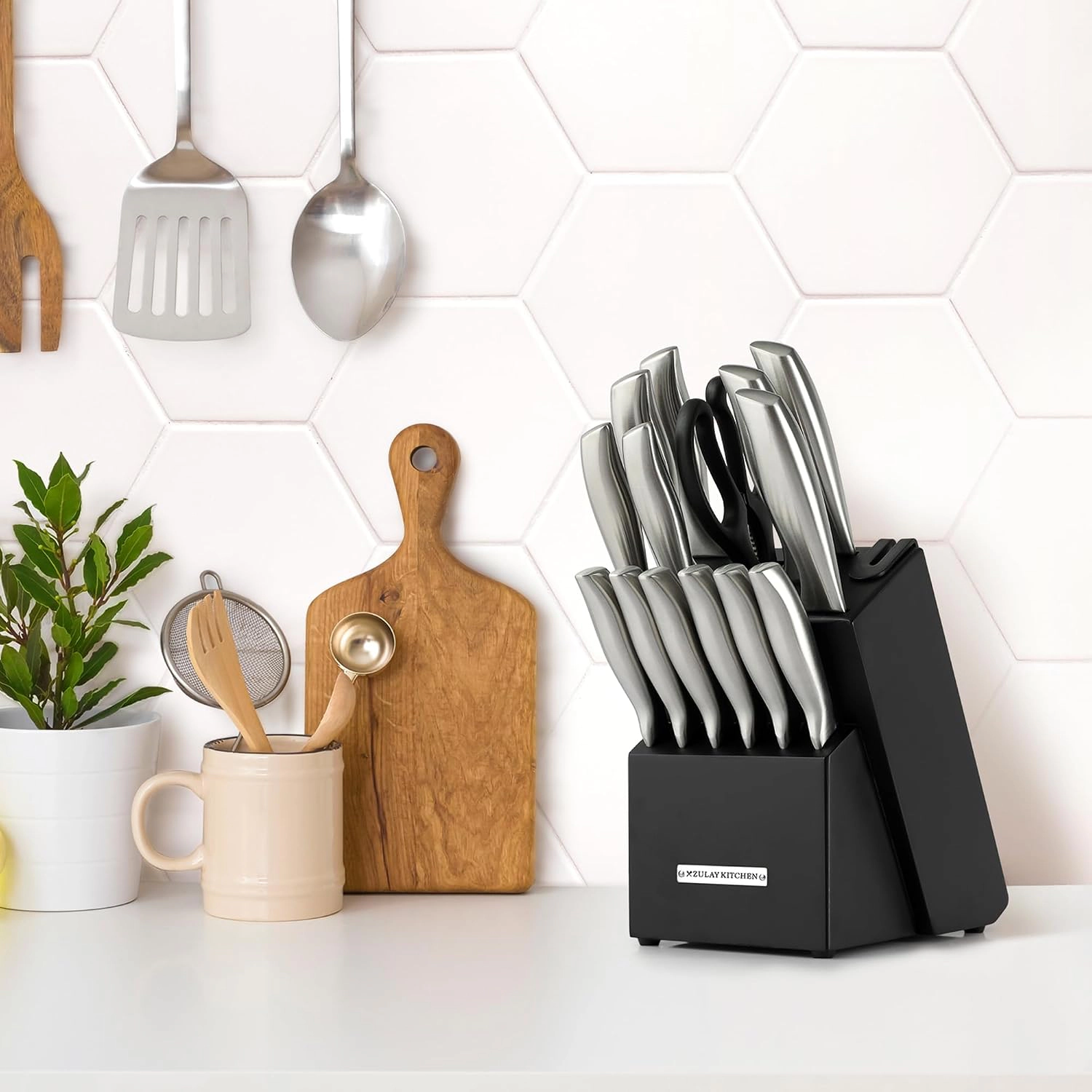 Zulay Kitchen 15 Piece Stainless Steel Knife Set with Block and Sharpener