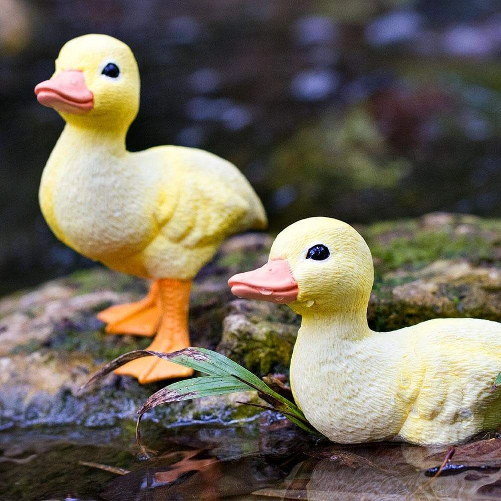 Safari Ltd. - Duckling Kids Toy Figure