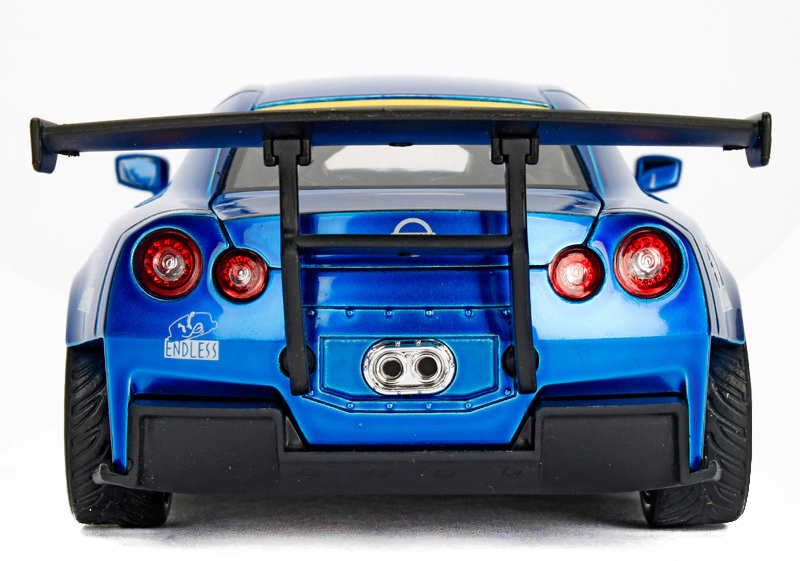Jada 2009 Nissan GT-R (R35) Ben Sopra Blue JDM Tuners 1/24 Diecast Model Car  by Jada