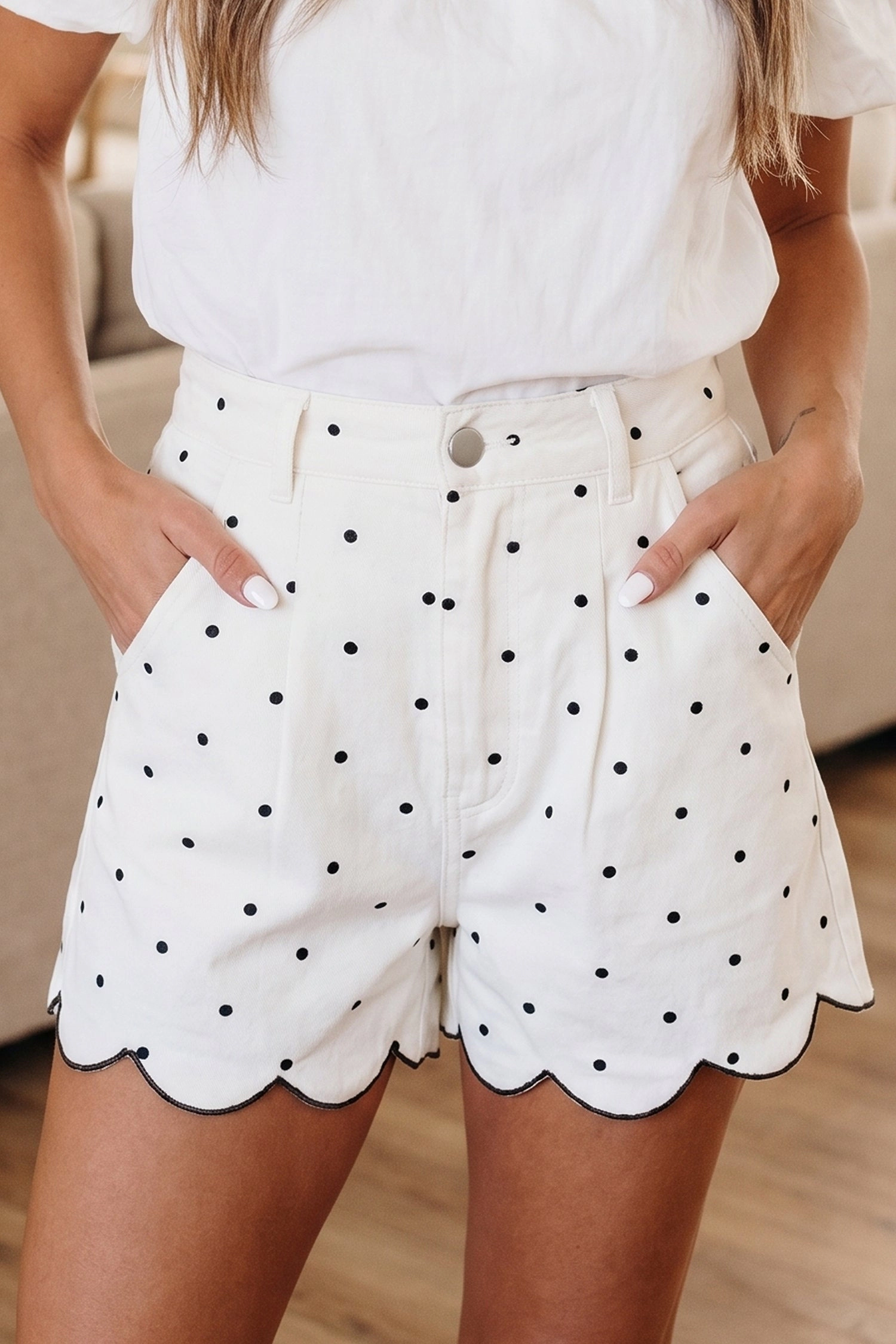 Threaded Pear Womens Elise Embroidered Scallop Hem Shorts