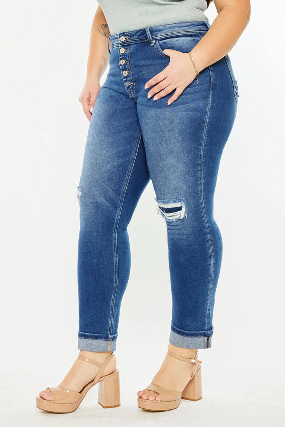 KanCan Women's Plus Mid Rise Slim Straight Klover Jeans