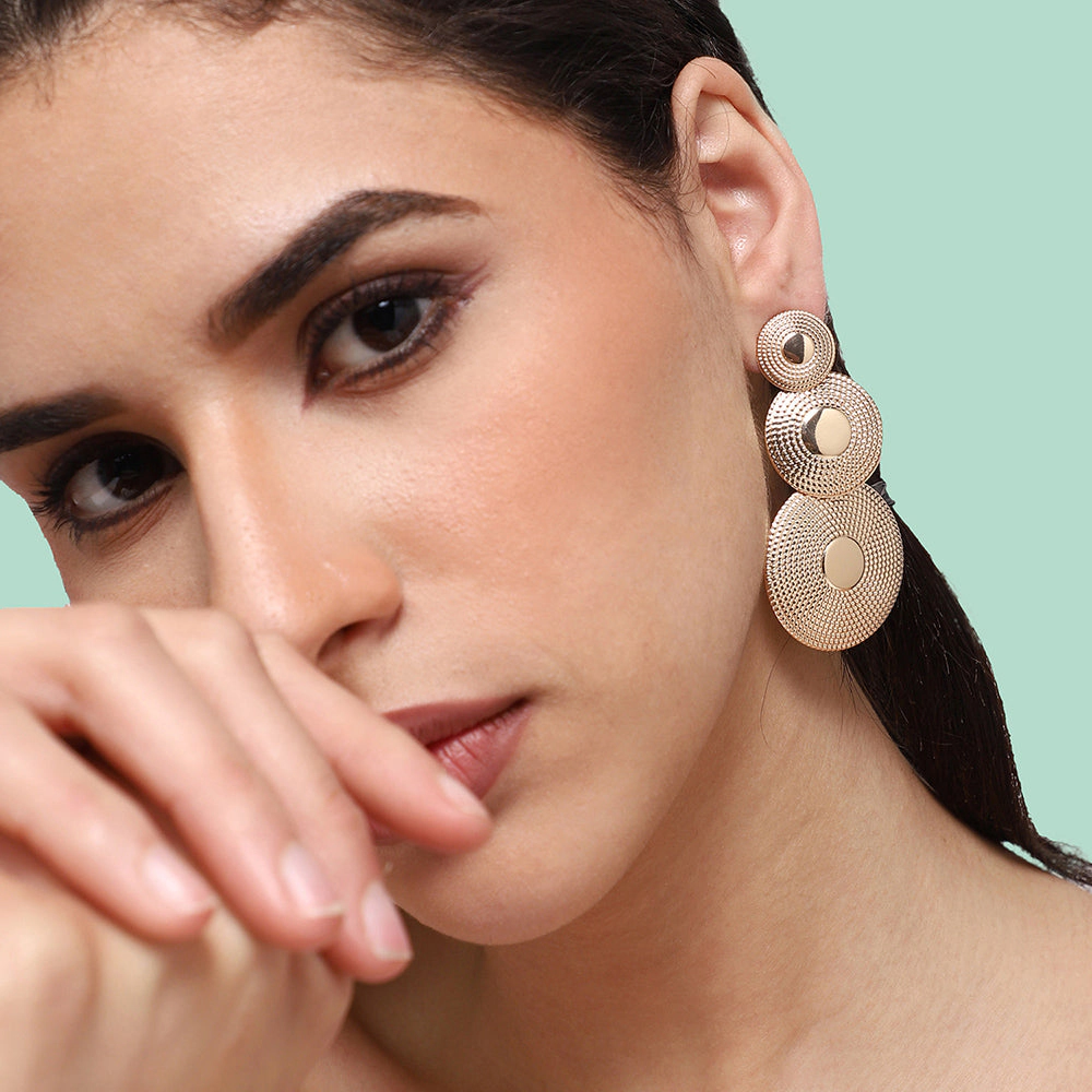 SOHI Women's Green Circular Gold-Tone Drop Earrings