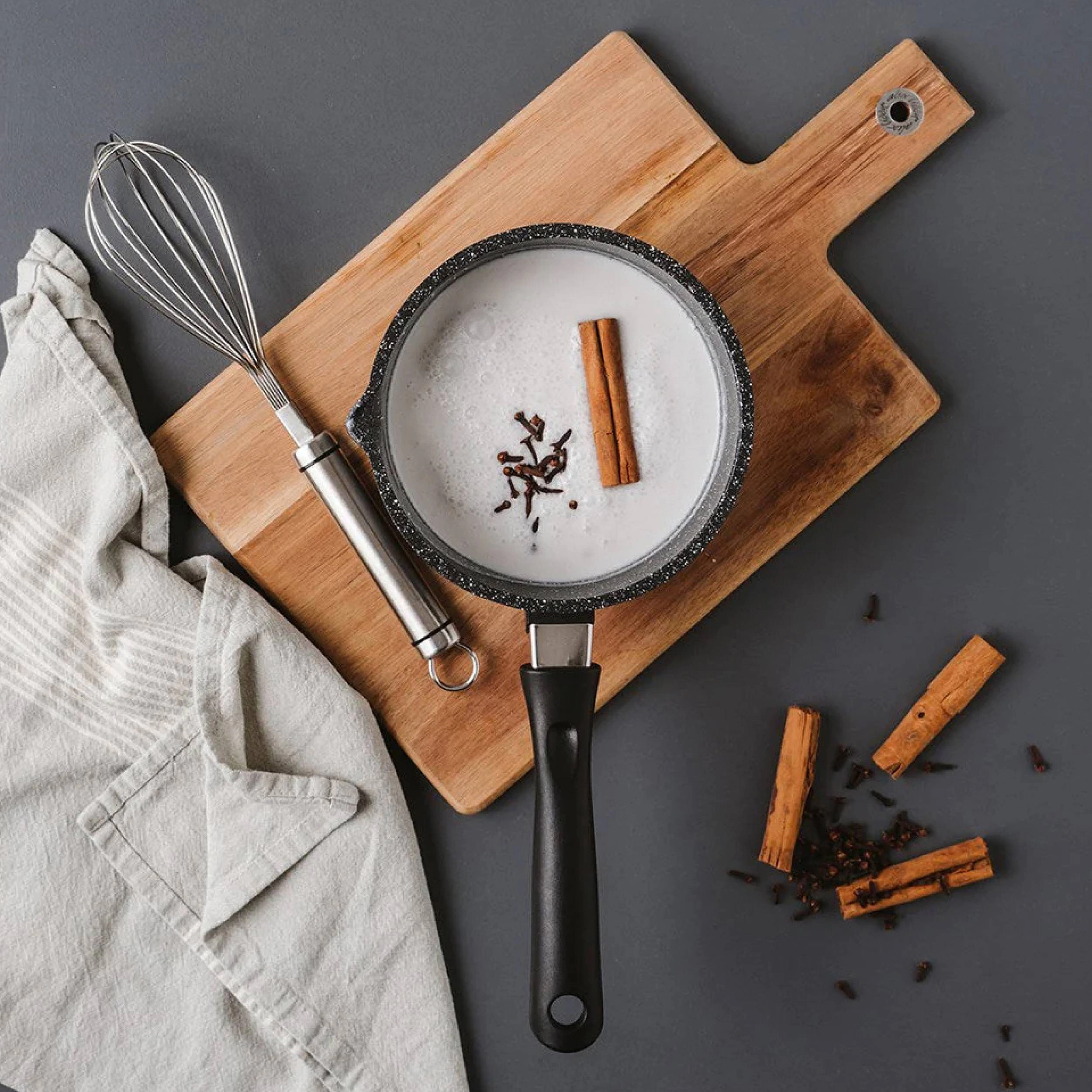 Cuisine::pro® STONE™ Saucepan 1.5 Qt.