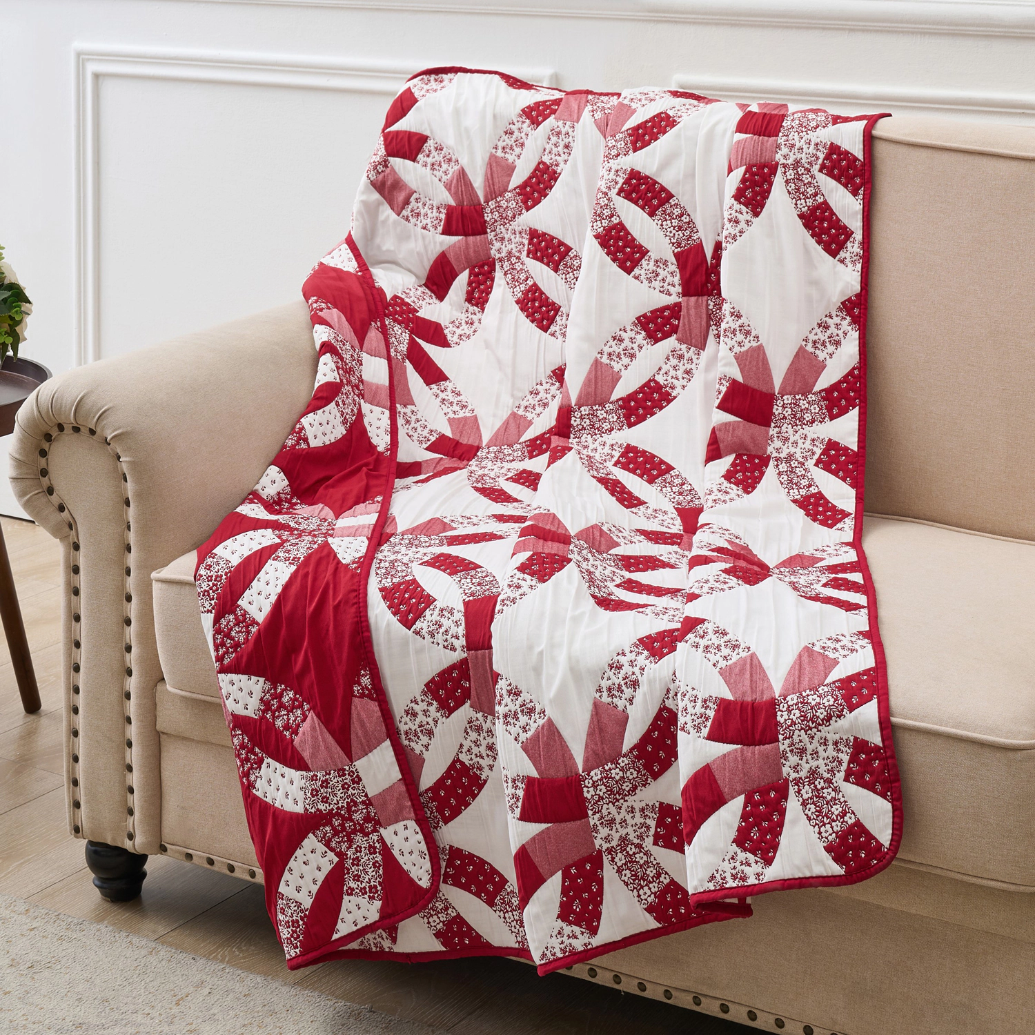 Greenland Home Fashions 100% Jacquard Woven Polyester Wedding Ring Accessory Throw Red