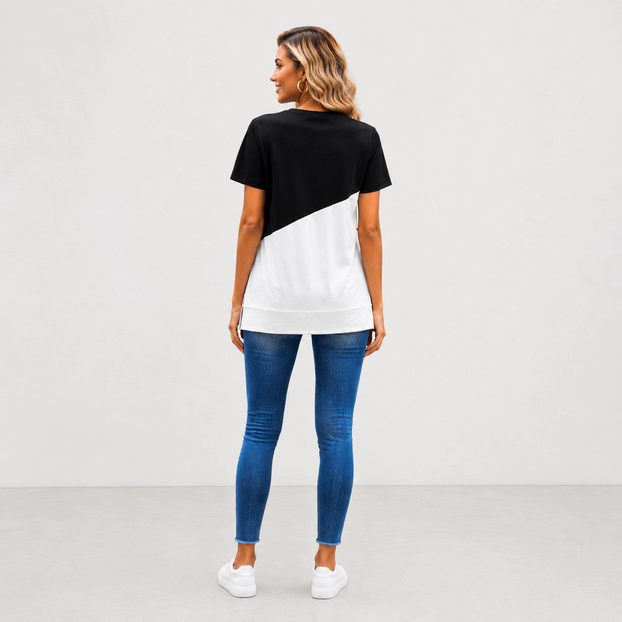Zilpu Women's Colorblock Side-Slit Relaxed Fit Tunic Tee