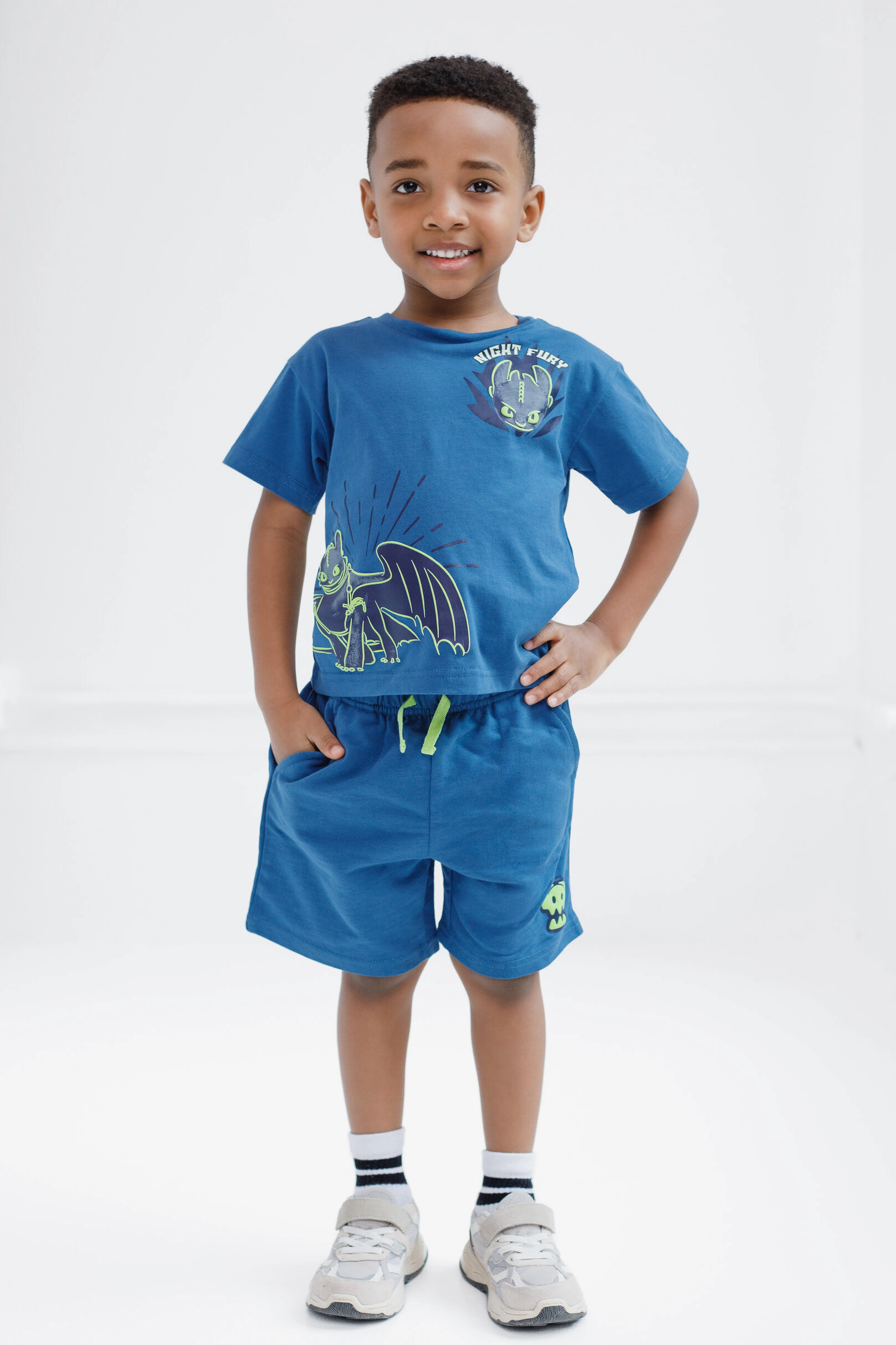 DreamWorks How to Train Your Dragon Toothless Boys' 2-Piece T-Shirt and Shorts Set