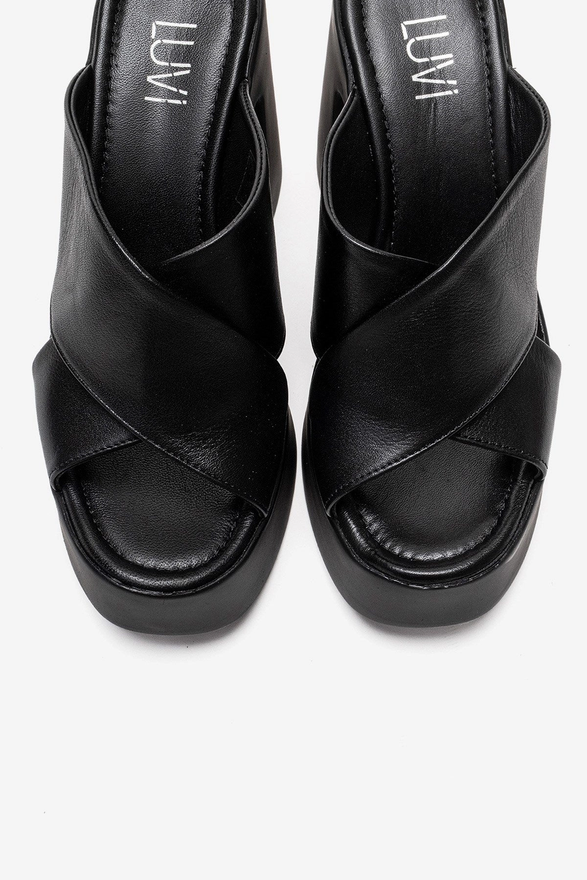 Forever & Always Womens Essenza Leather Platform Block Heel Sandal