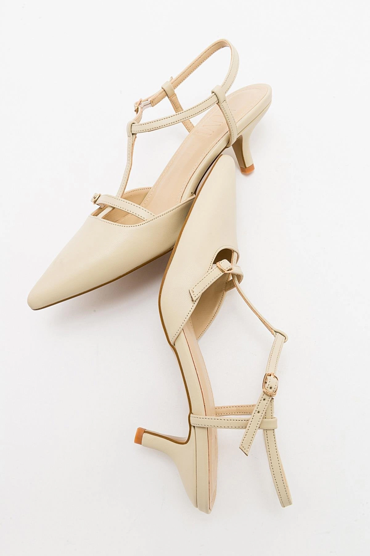Prologue Shoes Womens Frans Pointed Toe Pump