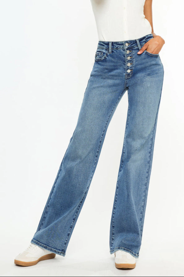 KanCan Women's Essentials High Rise Comfort 90's Flare Jeans Darlene
