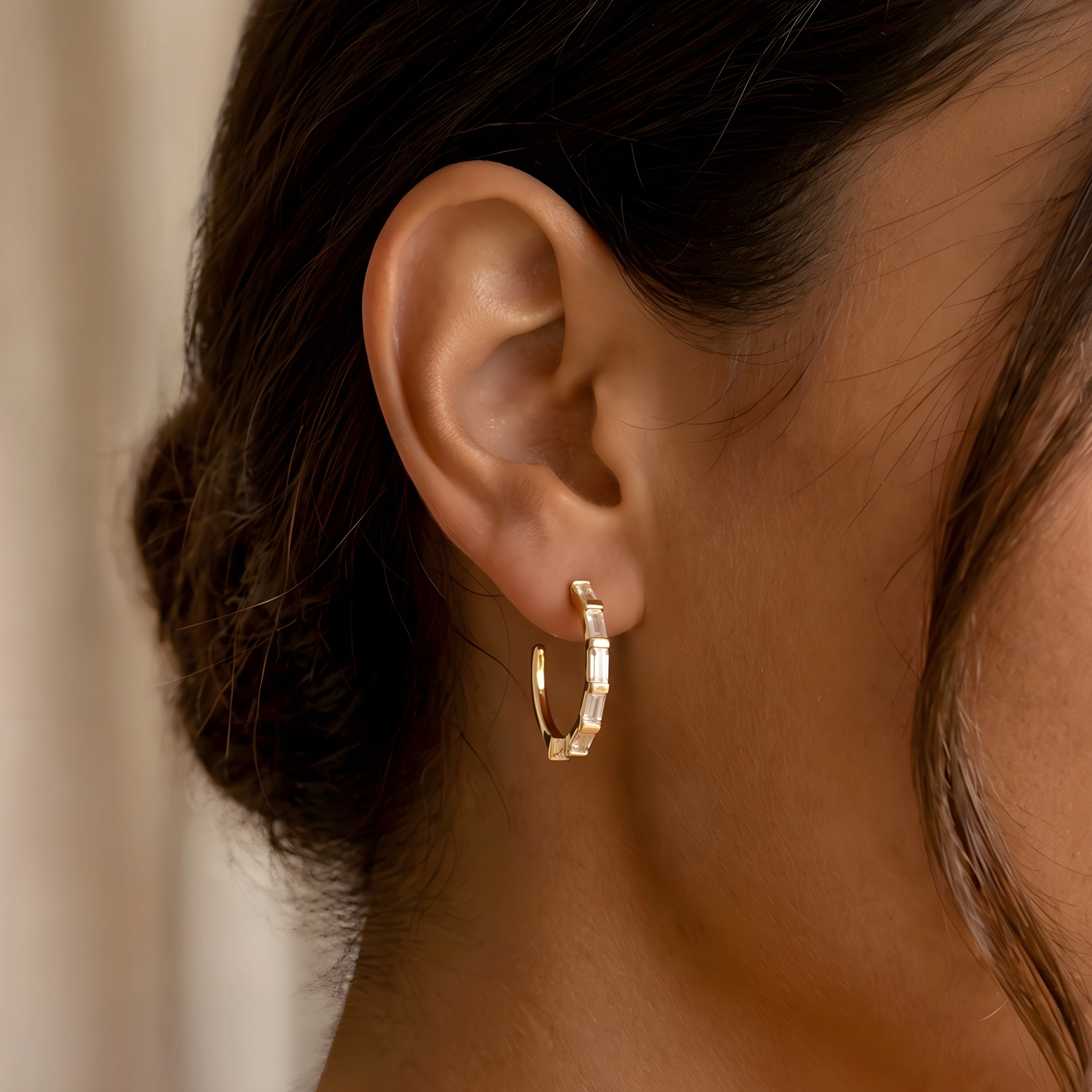 Mint & Lily Women's Baguette Cubic Zirconia Hoop Earrings