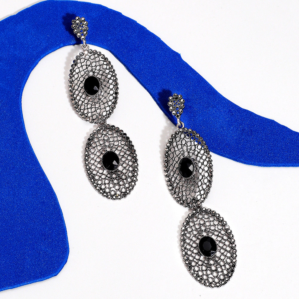 SOHI Women's Intricate Stone Oval Long Drop Earrings