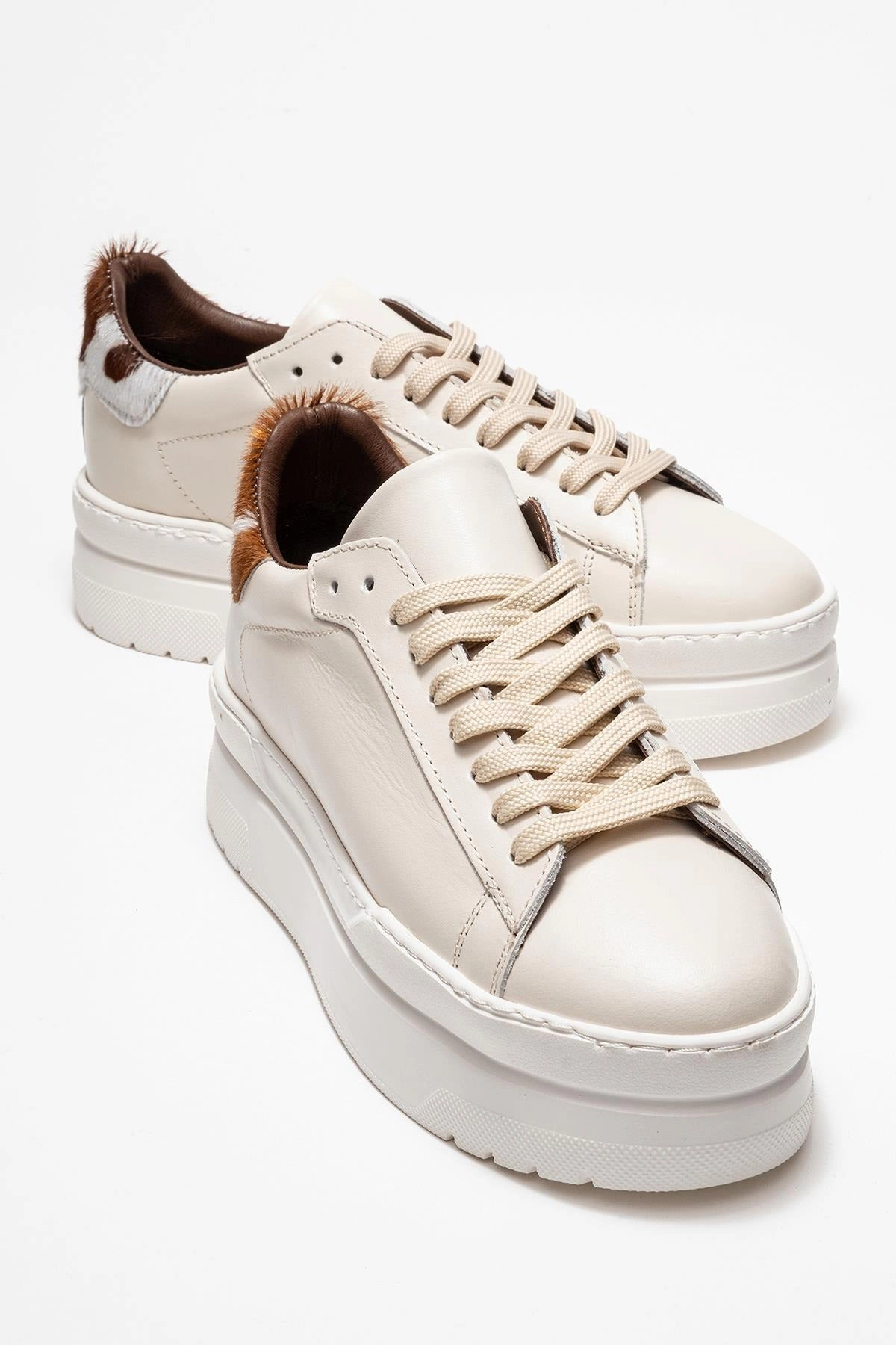 Forever & Always Womens Anabel Leather Platform Sneakers