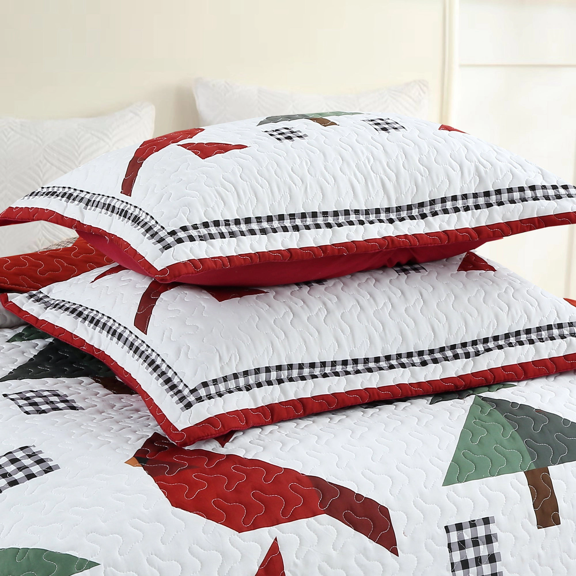 MarCielo 3 Piece Christmas Cardinal Quilt Set – Winter Holiday Bedspread Set