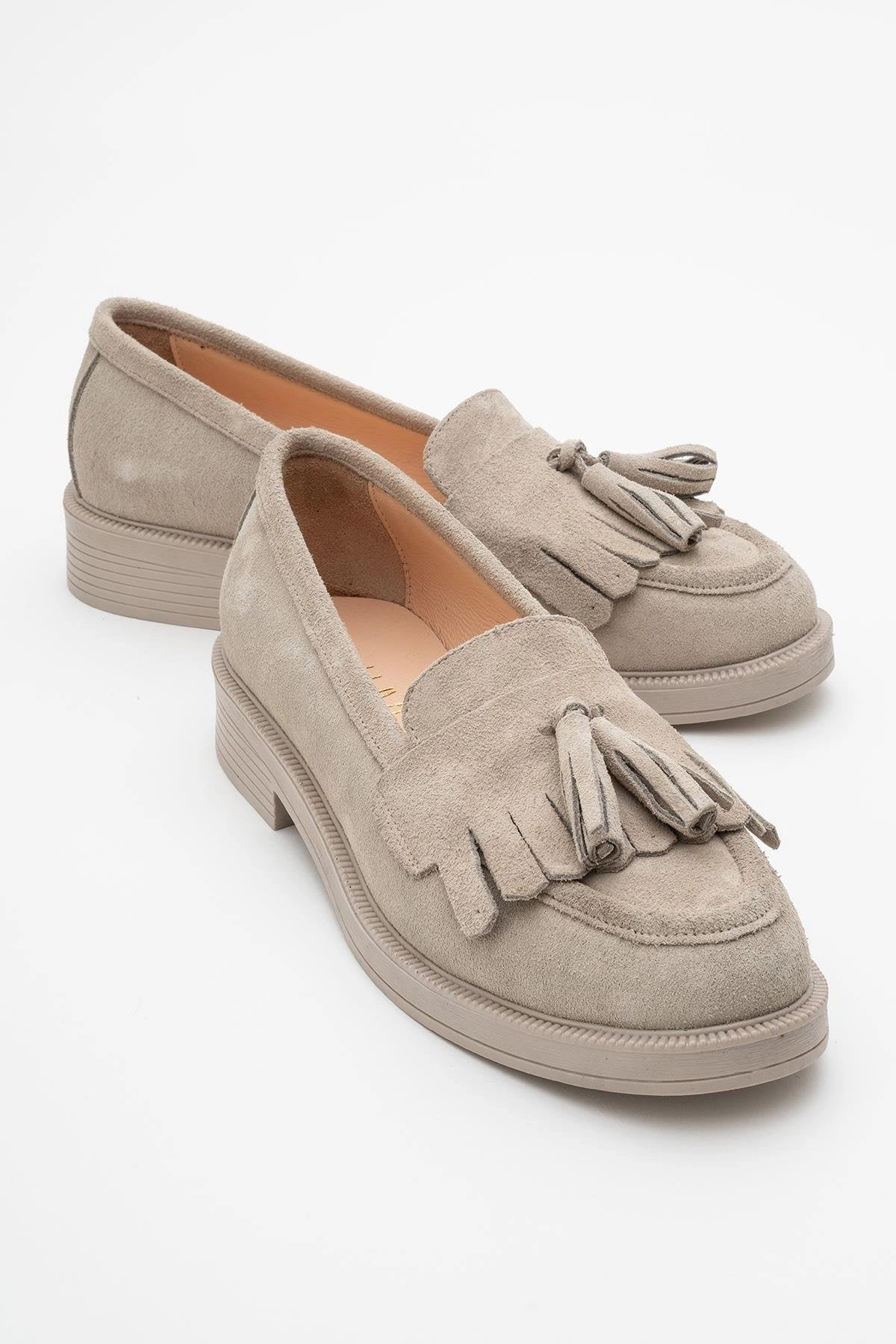 Forever & Always Womens Milly Leather Tassel Loafer