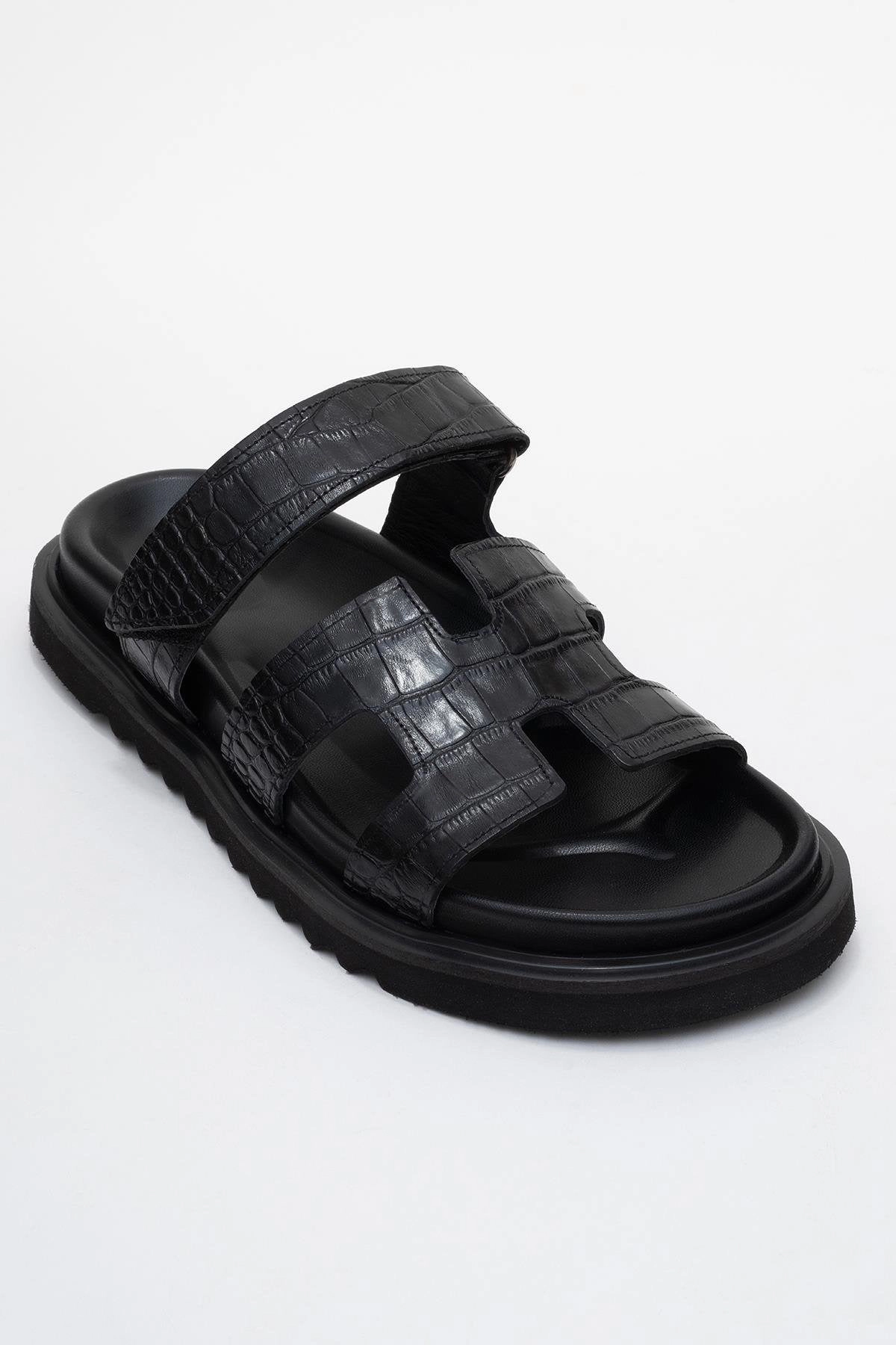 Forever & Always Womens Loana Leather Slide Sandals