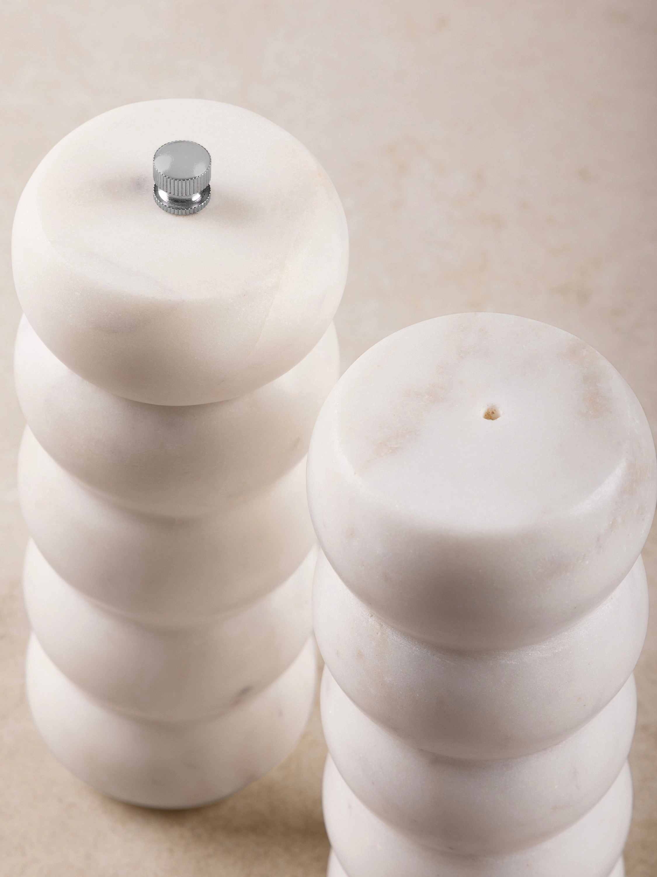 GAURI KOHLI Quinto Marble Salt & Pepper Set