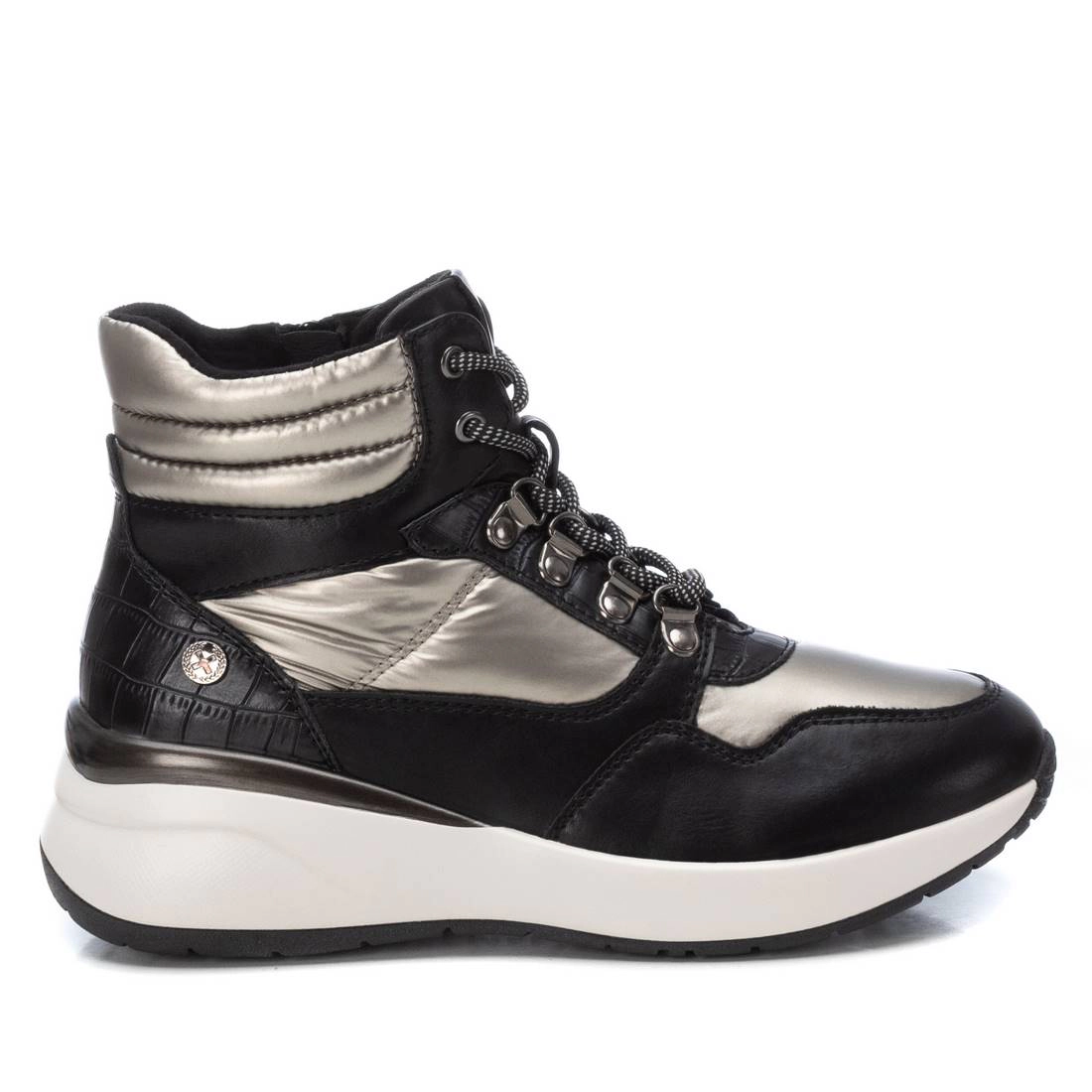 XTI Women's Quilted Wedge Sport Booties Heel