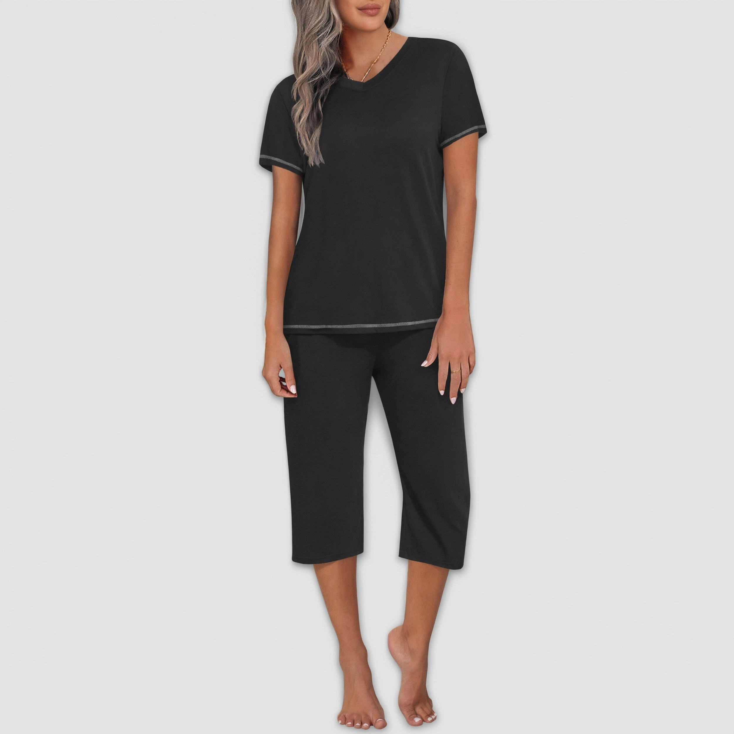 Ekouaer Women's Sleepwear Capri Pajama Sets Short Sleeve 2 Piece Pjs V Neck Tops & Pants