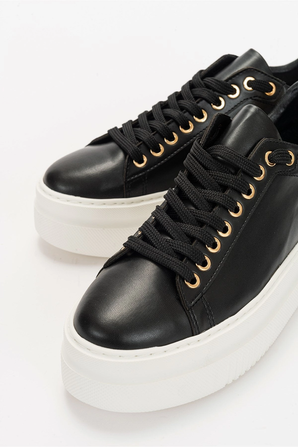 Prologue Shoes Womens Violette Platform Sneakers