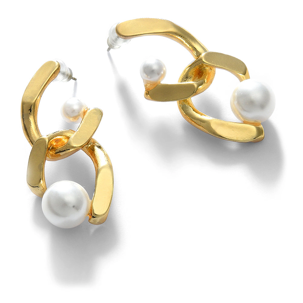 SOHI Women's White Santorini Drop Earrings