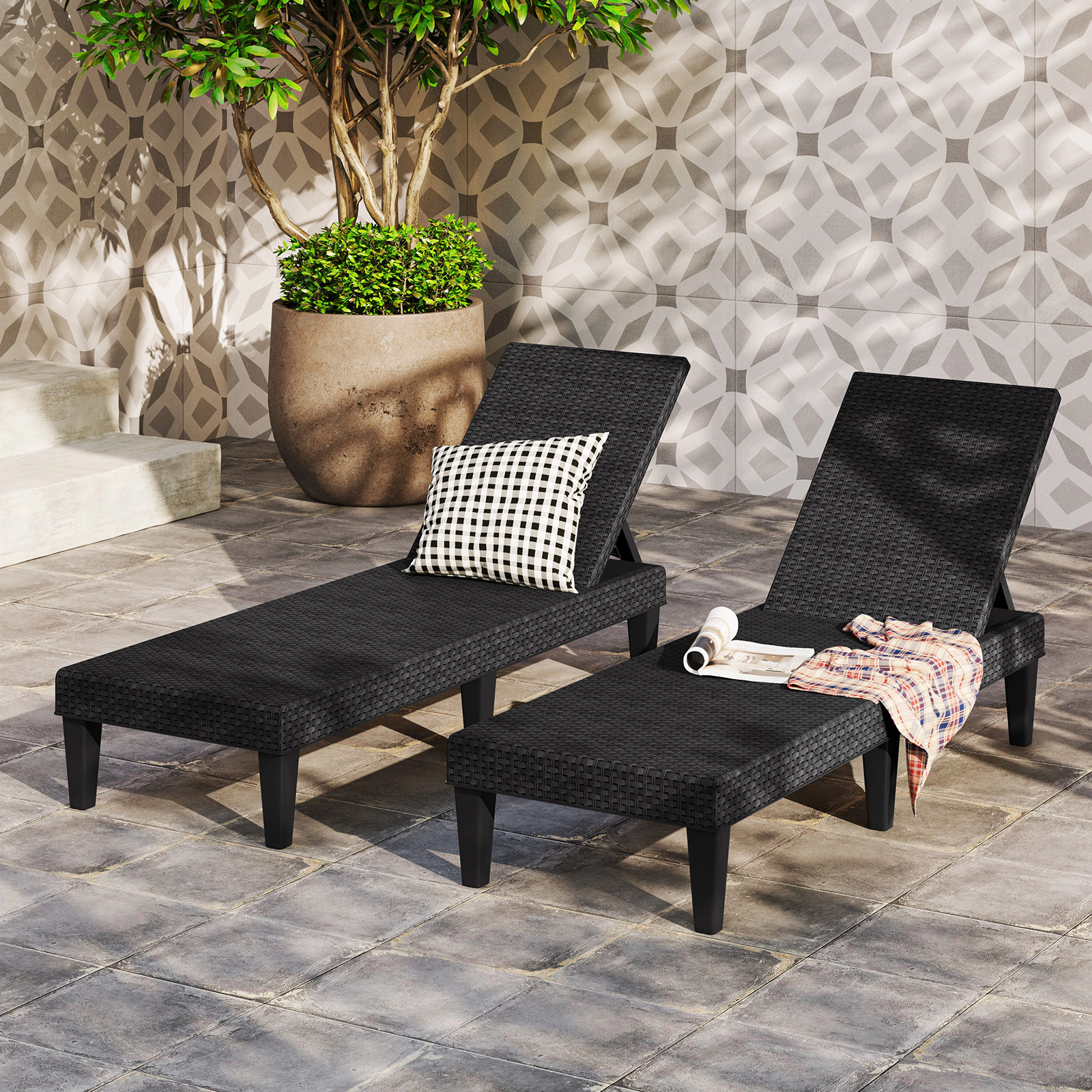 SUGIFT 4-Position Adjustable Outdoor Chaise Lounge Chair 330-lb Capacity with Faux Rattan Texture Black