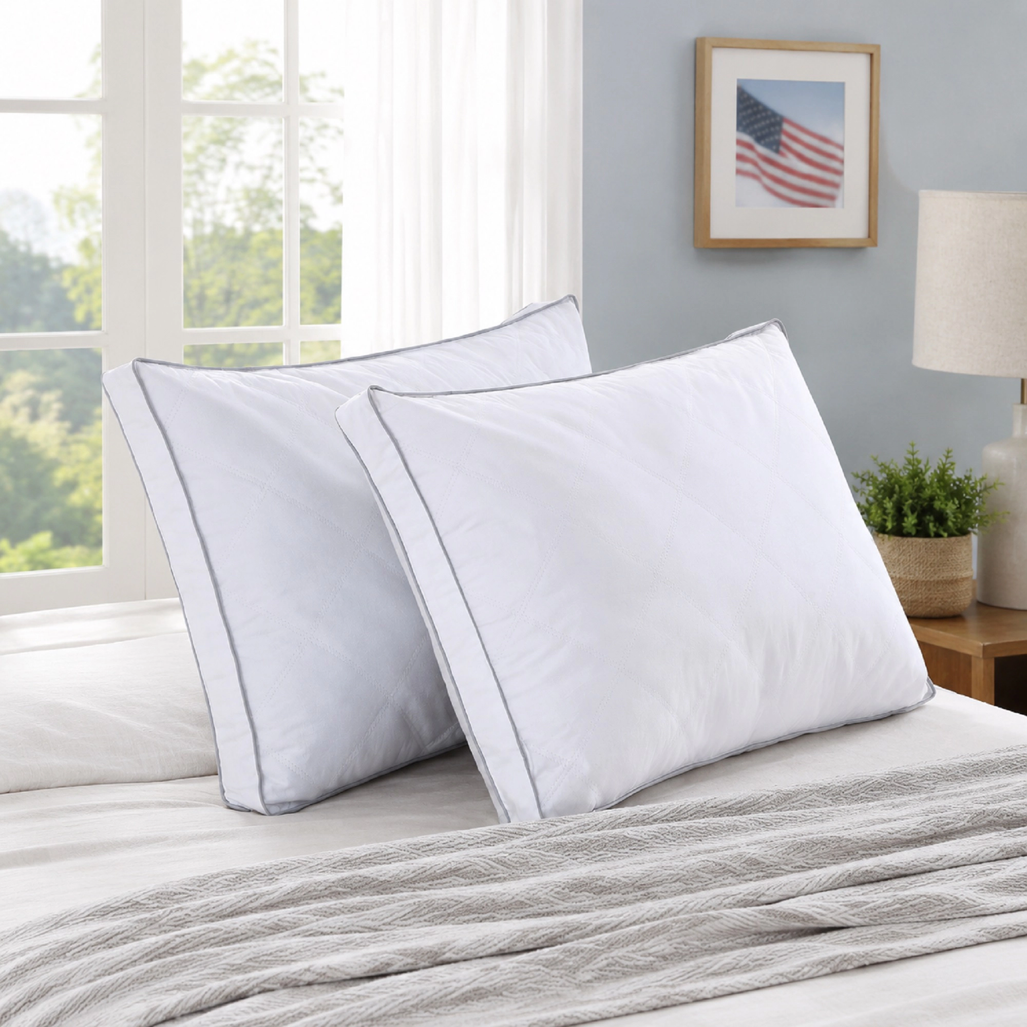 PEACENEST Diamond Quilted Goose Feather Pillows with 1.5-Inch Gusset, Set of 2