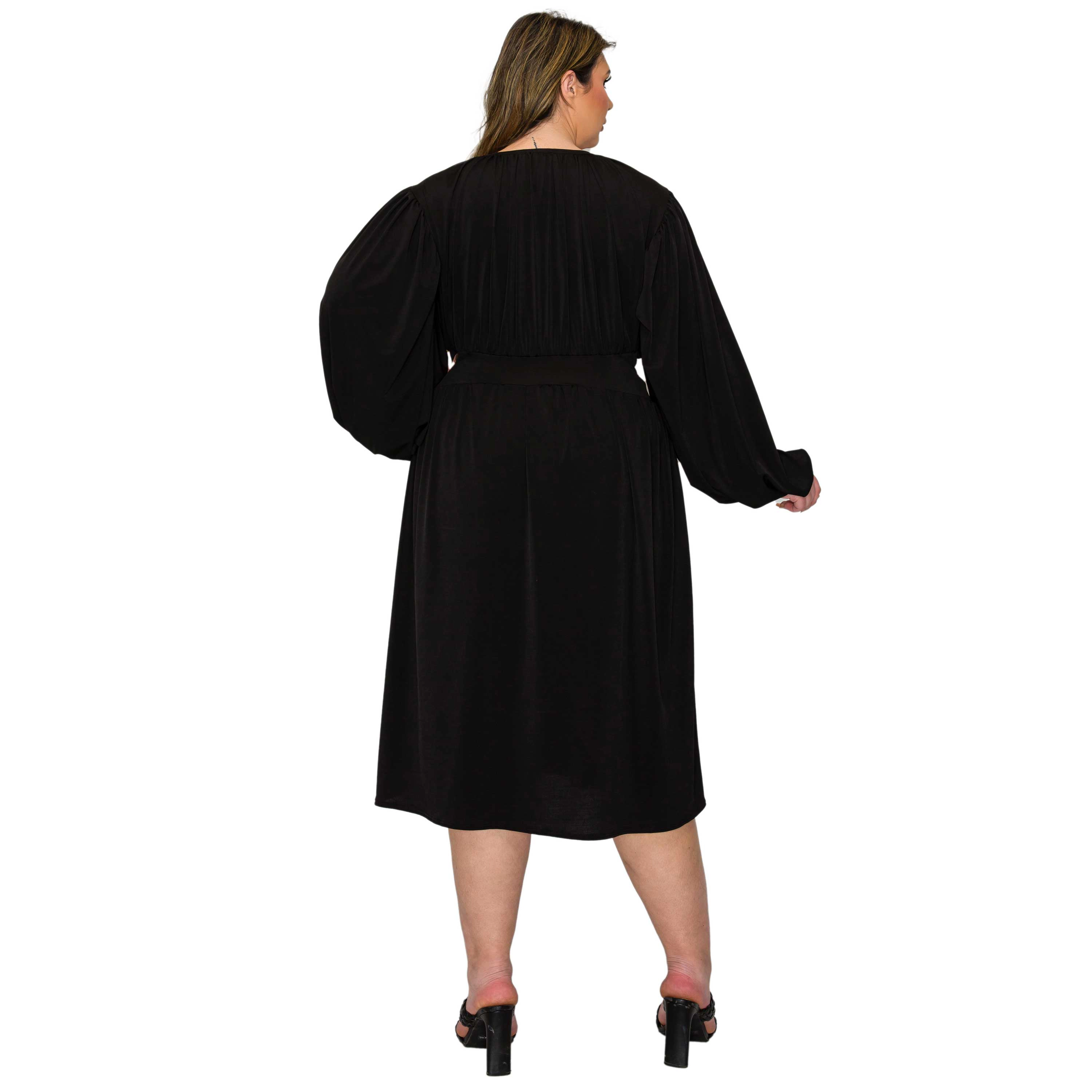 L I V D Women's Plus Audrey Ruched Midi Dress