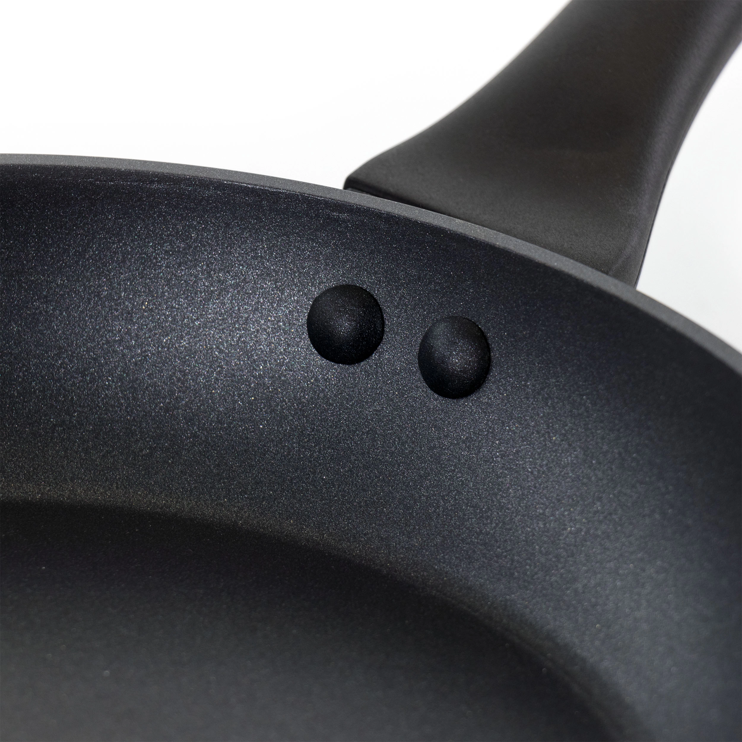 Oster Kono 9.5 Inch Aluminum Nonstick Frying Pan in Black with Bakelite Handles