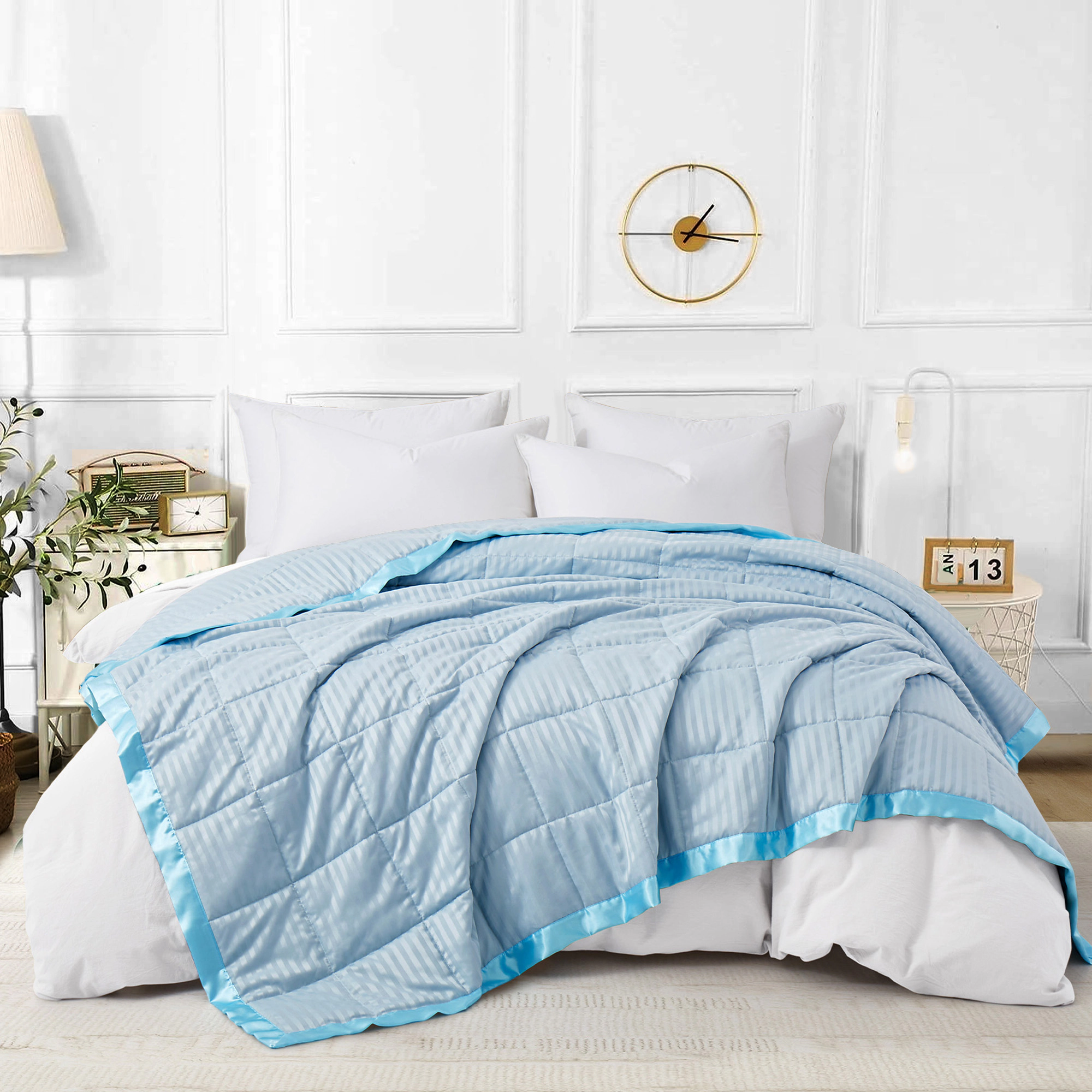 Unikome Luxurious Jacquard Super Soft Lightweight Down Alternative Blanket with Satin Trim