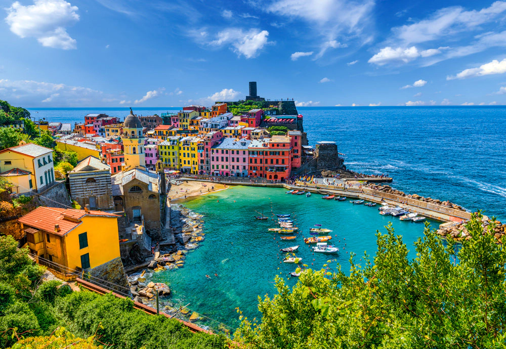 CASTORLAND 1000 Piece Jigsaw Puzzles, Vernazza, Cinque Terre, Italy, Mediterranean coast, Fishing boats, C-105298-2
