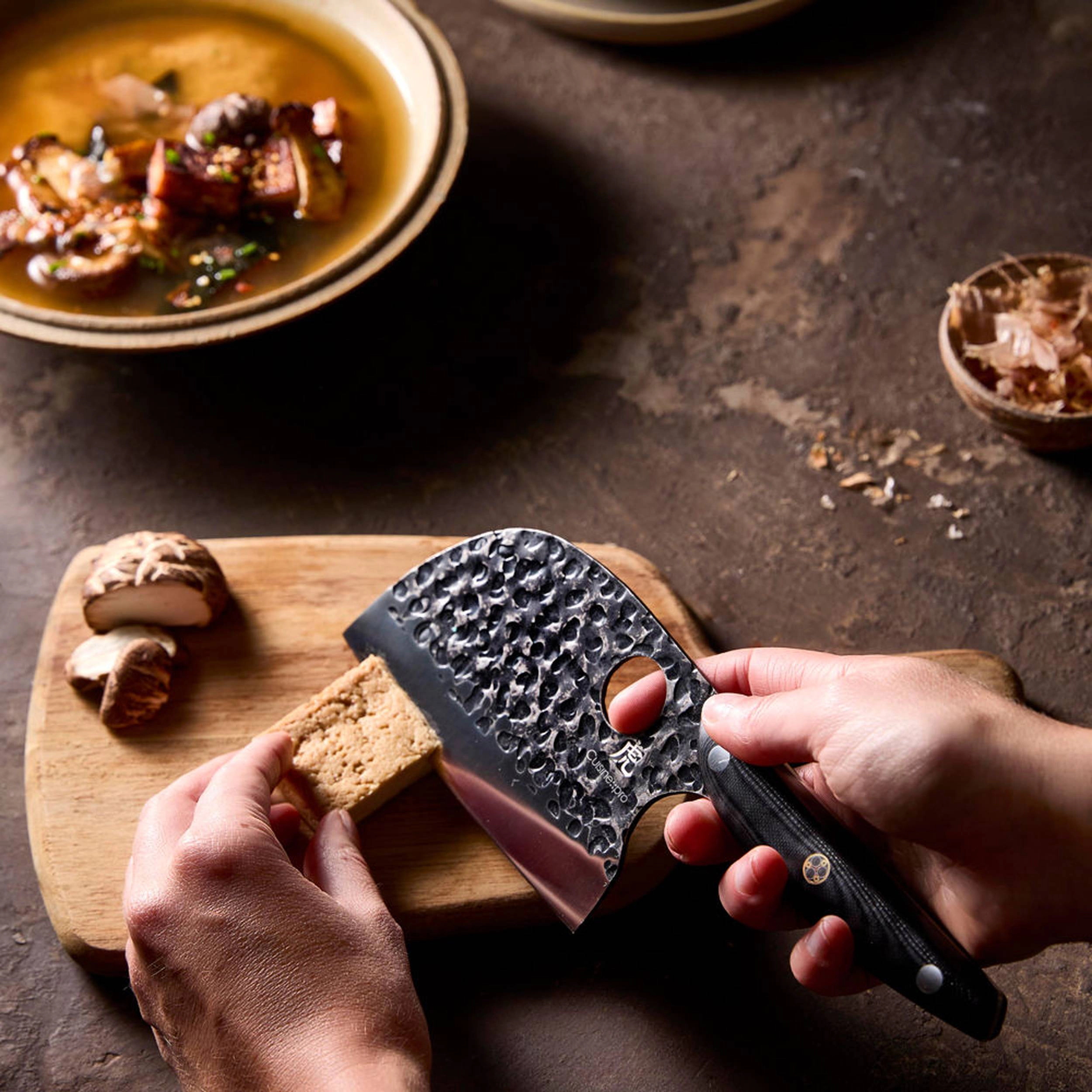 Cuisine::pro® KUROI KIBA 5" Try Me Moon Knife