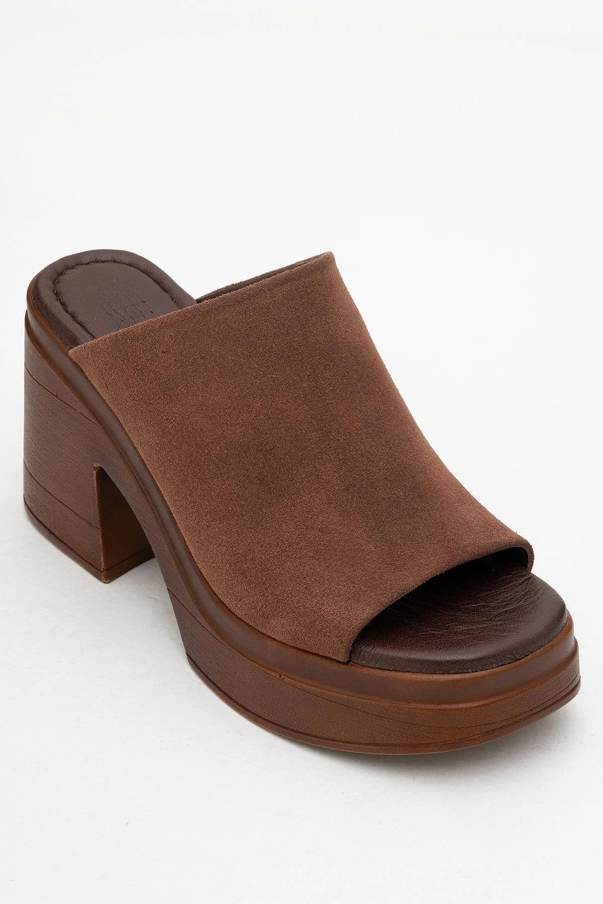 Forever & Always Womens Nola Leather Platform Mules