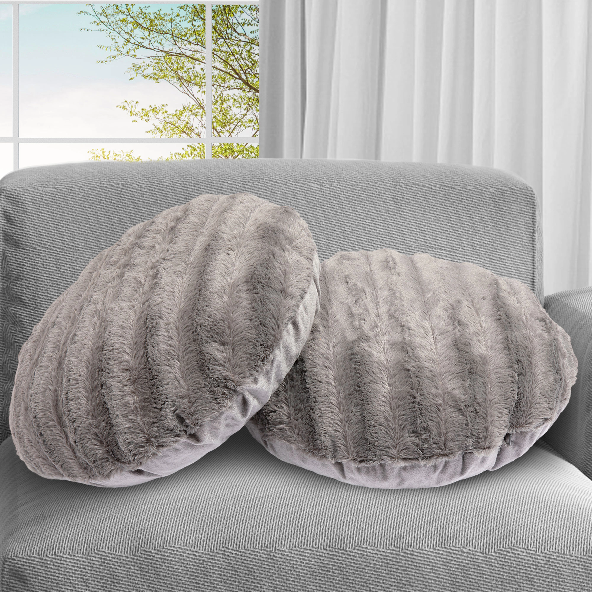 Cheer Collection 18-Inch Round Faux Fur Decorative Throw Pillows with Inserts, 2-Pack