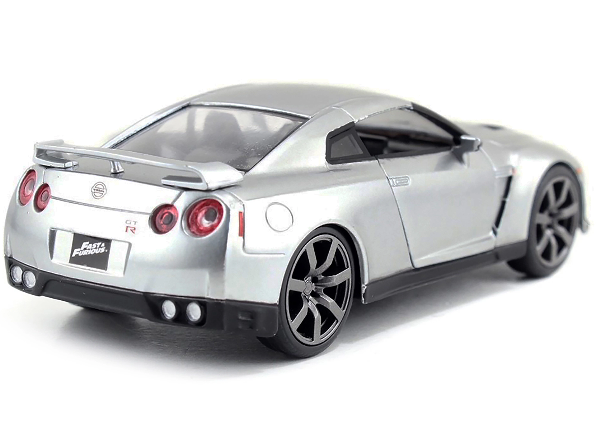 Jada Brian's Nissan GT-R (R35) Silver Metallic "Fast & Furious" Movie 1/32 Diecast Model Car by Jada