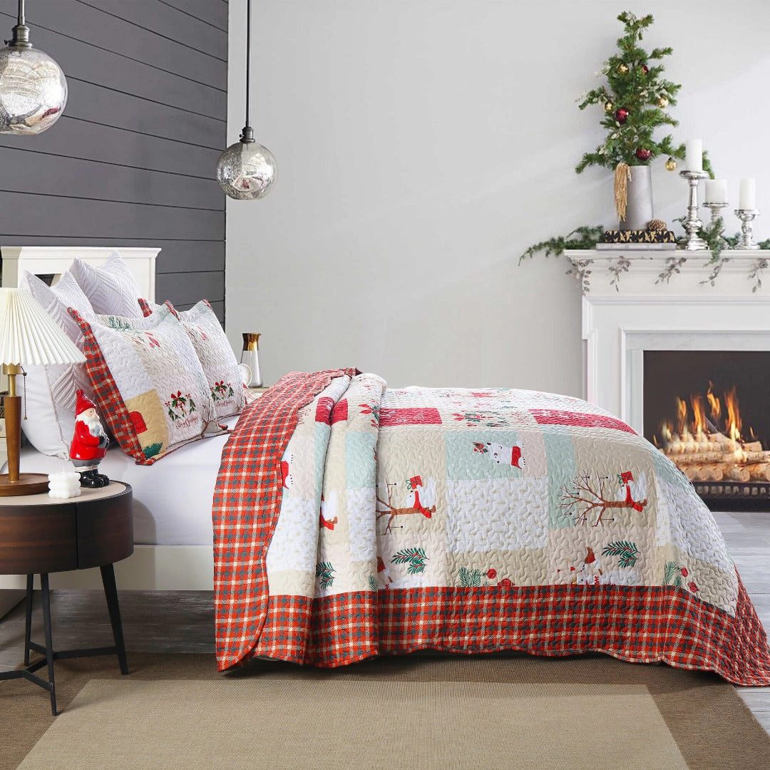 MarCielo 3 Piece Christmas Holiday Quilt Set Patchwork Winter Bedspread Set