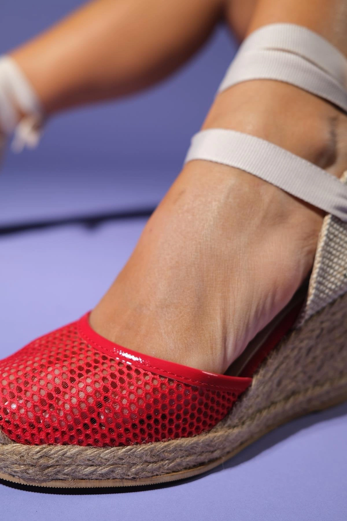 Forever & Always Womens Lions Mesh Leather Wedge Espadrilles Sandals