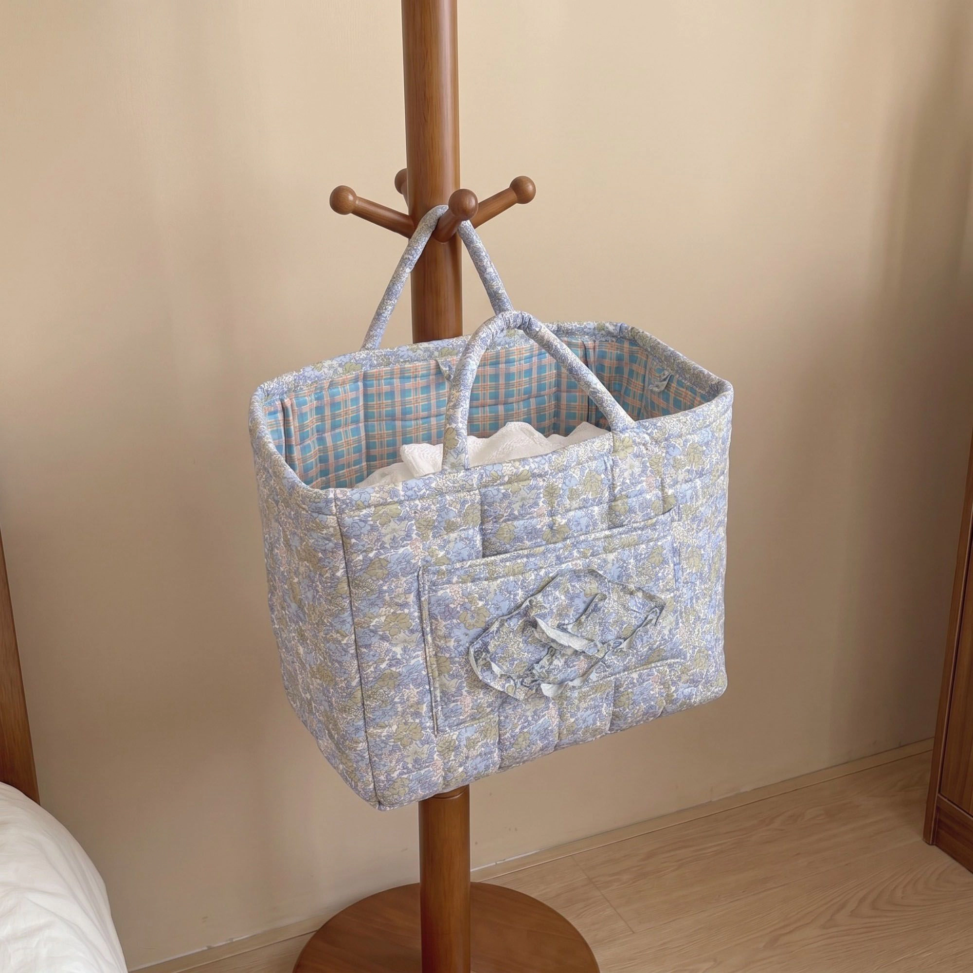 Alilang Unisex Floral Quilted Storage Tote with Handles and Front Pocket