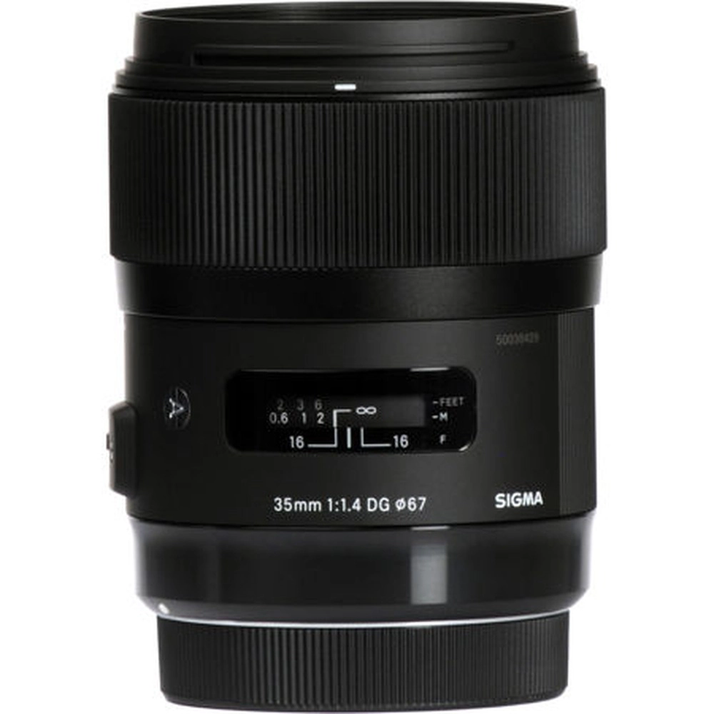Sigma Art Wide-Angle Lens for Nikon F - 35mm - F/1.4