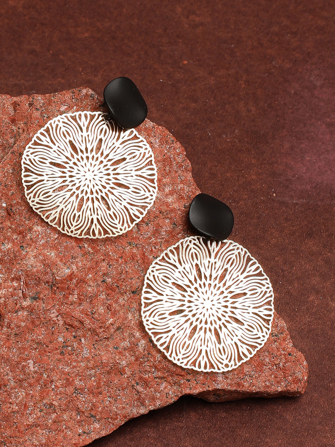 SOHI Women's Gold Plated Designer Stone Drop Earring