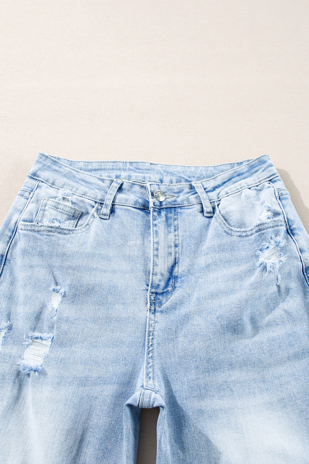 Threaded Pear Women's Saige Wash Distressed Straight Jeans