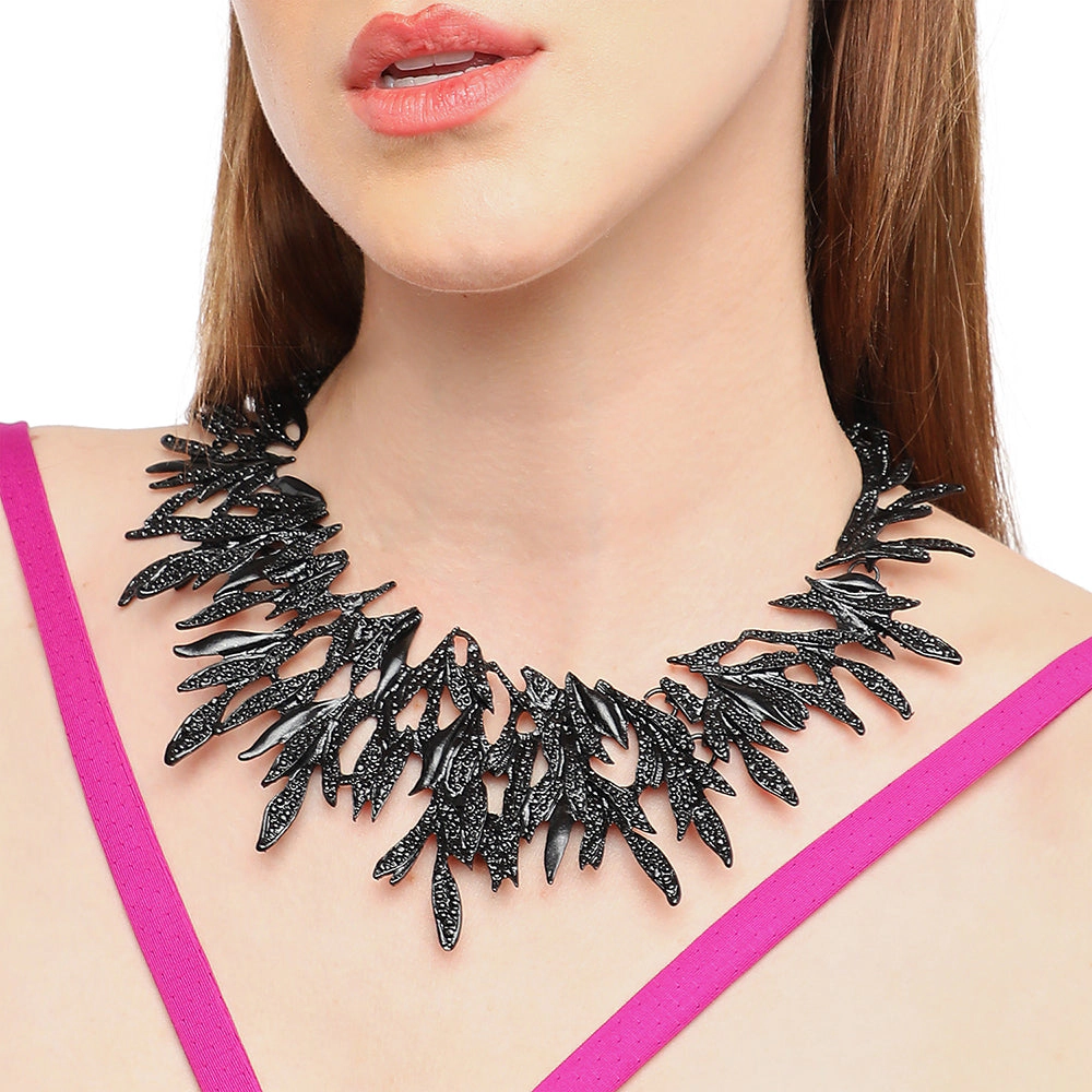 SOHI Women's Abstract Statement Necklace